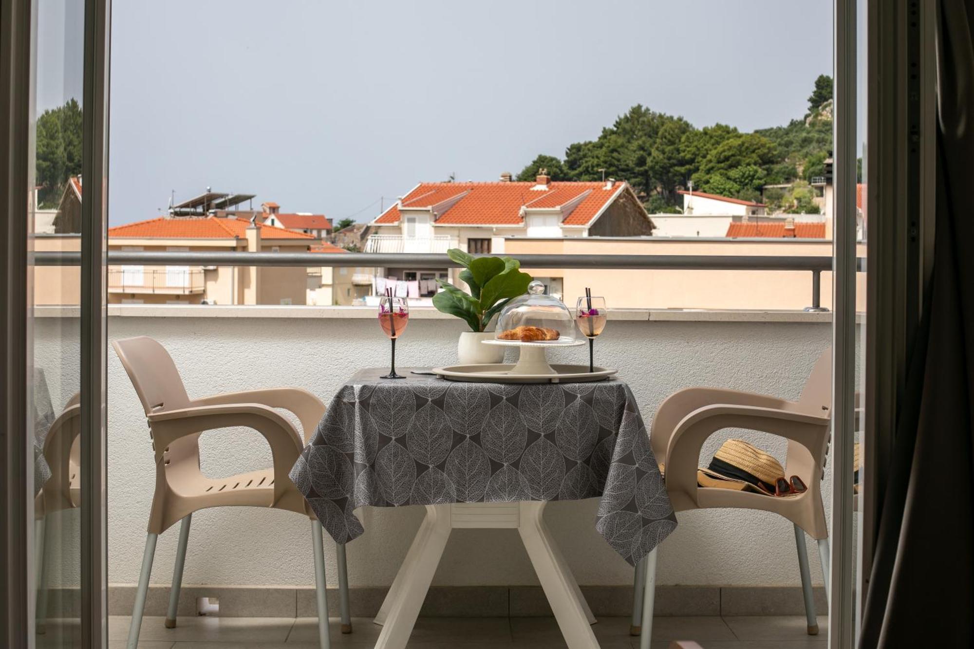פודגורה Sea View Apartments M חדר תמונה
